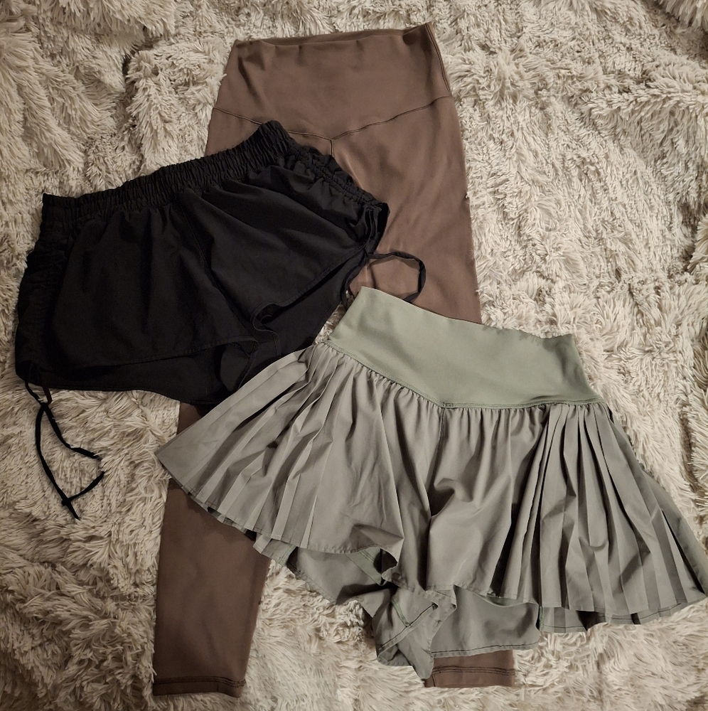 Offline by Aerie 3 piece Bundle